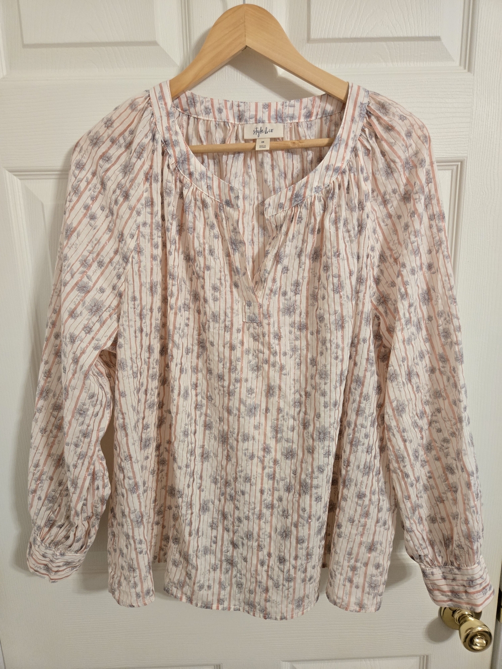 Style & Co Soft Floral Pintuck Peasant Blouse - Pink/Gray Size 2X